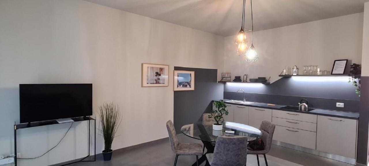 Etna Suite Design Apartments CTA Eksteriør billede